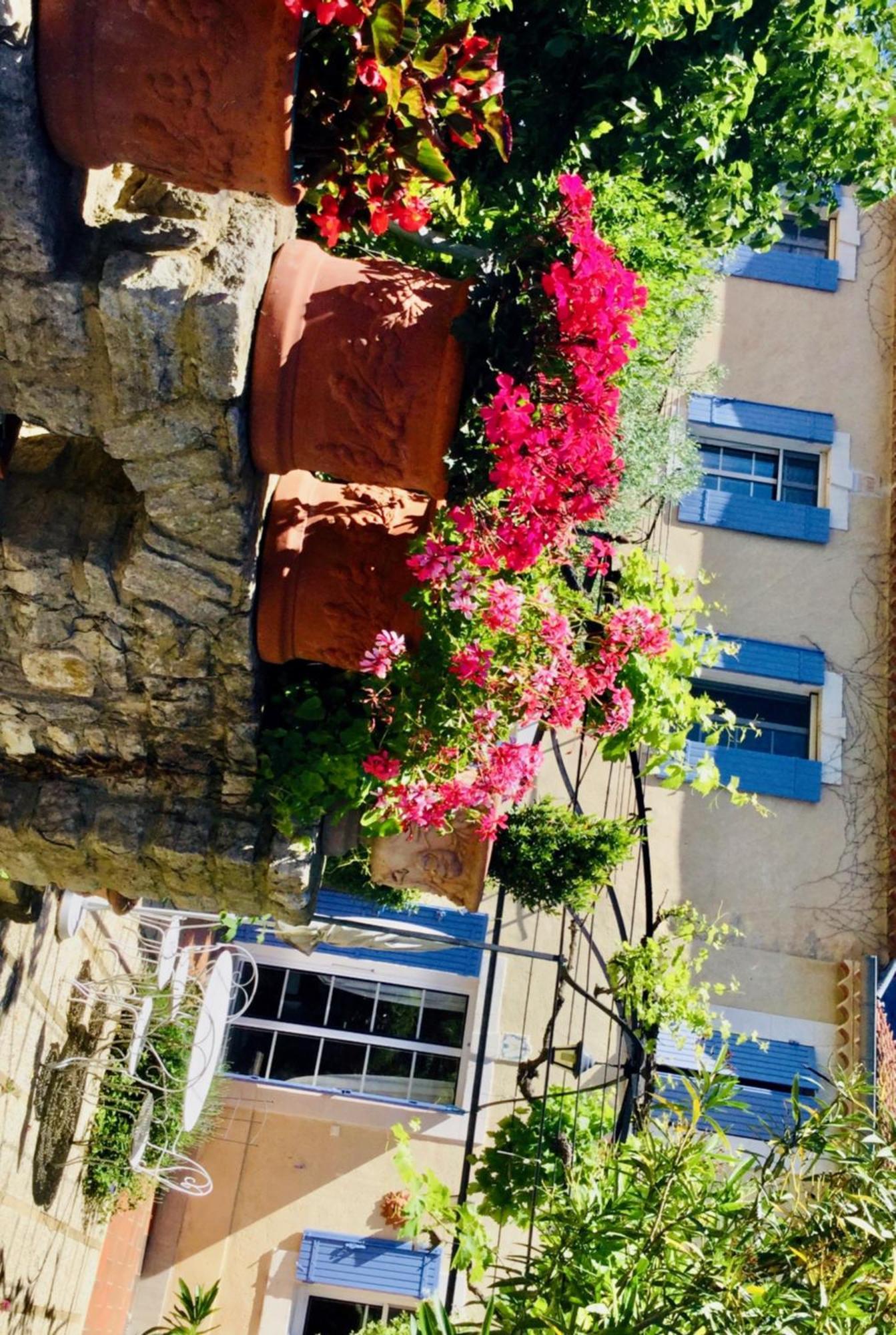 Le Vieux Pont Holiday home *